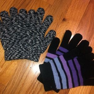 🌟NWOT🌟 Two pairs of cute gloves!